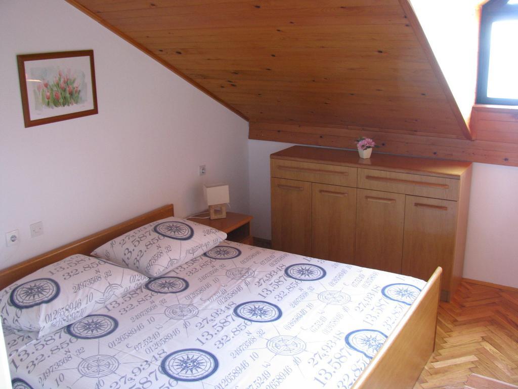 Apartment Marietta Tribalj 객실 사진